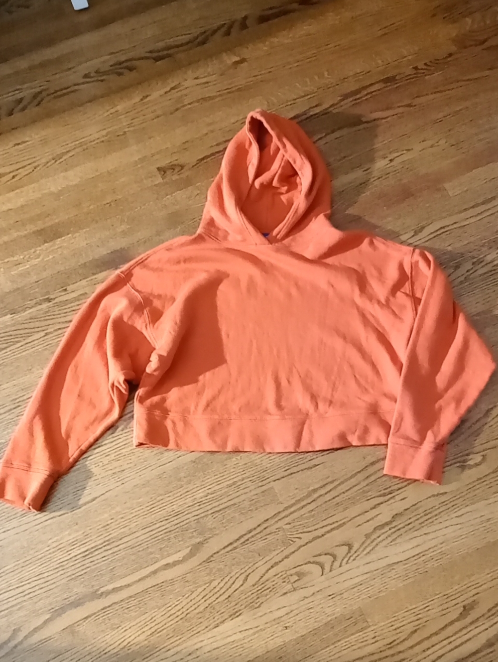 Old Navy Orange Crop Sweatshirt Size Medium PTP 24.5" L 20.5"